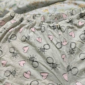 Cute Heart &amp; Ring Print Shorts