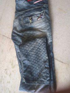 Stylish Blue Washed Jeans for Men