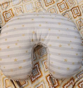 Feeding Pillow Premium Quality