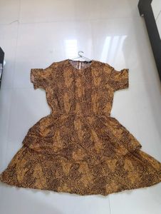 Animal Print Ruffle Dress m to xl
