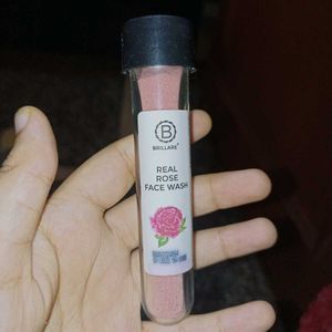 Brillare Real Rose Face Wash