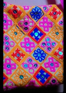 Purse 👜 For A Wearing Saree