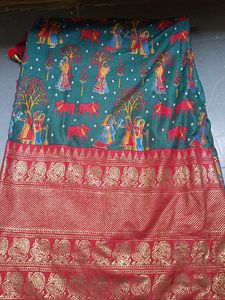 Greenred Pattu Silk Sari With Golden Zari Print