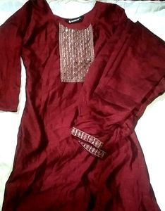 Maroon Kurta Set with Embellished Neckline