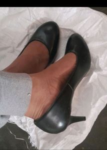 Ravishing Woman Bellies /high Heel👠