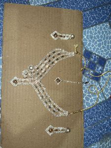 New Glitzy Gold Plated  Stones &amp; Beads