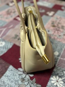 Chic Ruched Shoulder Bag