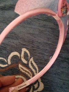 very trendy and beautifull hair band with combo