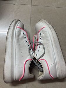 White &amp; Pink Casual Sneakers