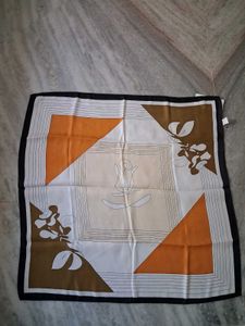 Stylish Printed Scarf
