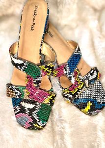 Branded Sneak-a-peek Sandals 7 Inches Fixed Price