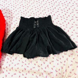 Black Skort