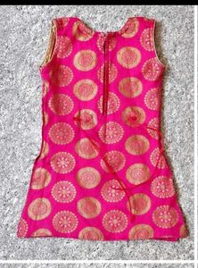 Elegant Pink patiala Kurta with Gold Print wit
