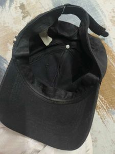 Black Baseball Cap
