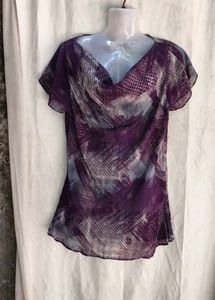 Chic Purple Print Flowy Top