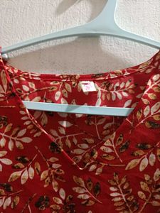 Stylish Red Floral Print Top