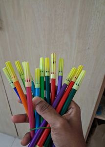 Assorted Color Sketch Pens