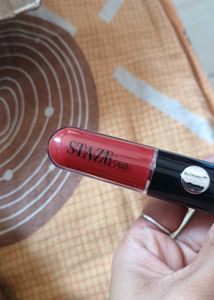 Staze Gloss Lock Lipstick