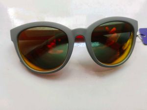 Stylish Cat-Eye Sunglasses