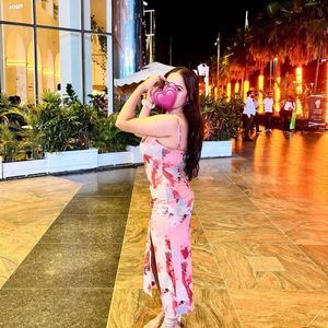 Chic Pink Floral Print Bodycon Dress