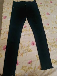 New Black Zara Skinny Jeans