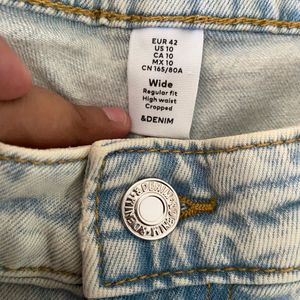 H&amp;M light blue denim jeans
