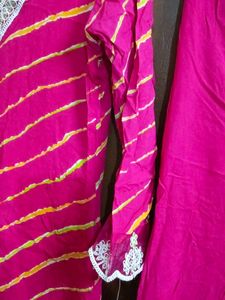Pink Kurta Set with Leggings