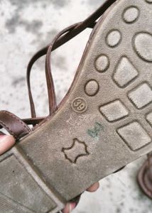 Girls and women Flip flop