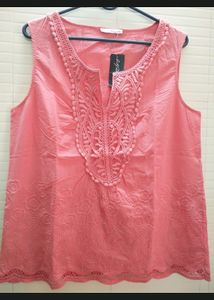 Beautiful Peach Embroidery New Top Overseas Brand