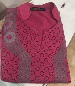 Magenta Kurta with Unique Pattern