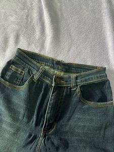 high waist jeans26-28 stretchy