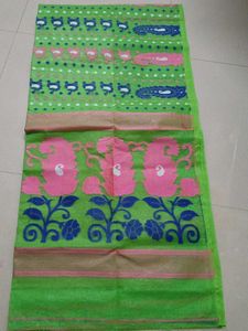 Green & Pink Floral Print Saree
