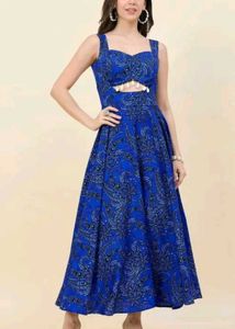 Stunning Blue Paisley Print Maxi Dress