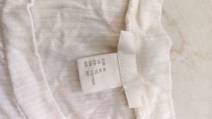 White crop top