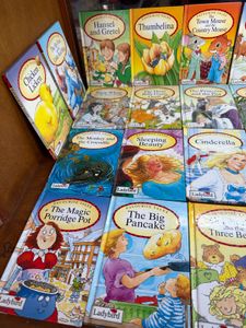 Vintage Ladybird "Favourite Tales"(30 books)