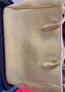 Stylish Croc Embossed Handbag( completely new)