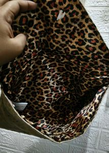 Stylish Ostrich Embossed Clutch Bag