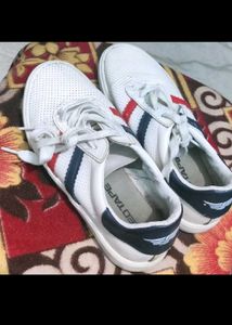 Red Tape White Casual Shoes