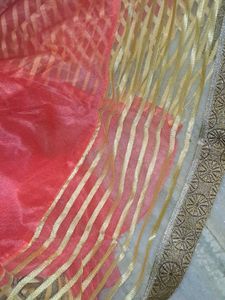 new Elegant Saree with Golden Border blou