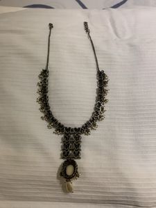 Elegant Pearl Necklace &amp; Earring Set