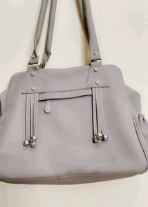 Stylish Grey Shoulder Bag