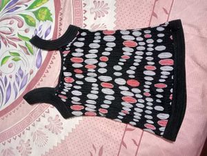 Stylish Patterned Sleeveless Top