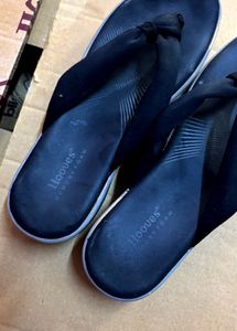 Hooves Orthopaedic Flip Flops (Women’s)