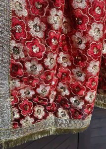 Mata Rani Embroidered Golden Lace Chunri
