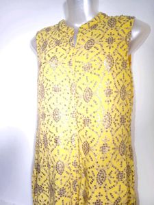Beautiful Yellow Embroidered Kurta Size Small
