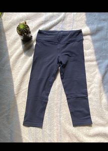 Comfy Blue Capri Leggings
