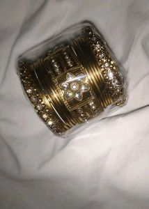🪷Festival Gold Tone Bangles Set✨