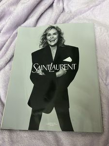 Harper's Bazaar V FeB 2024 Magazine