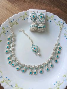 Elegant Teal Stone Necklace &amp; Earring Set