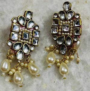 Gorgeous Kundan and Pearl Earrings